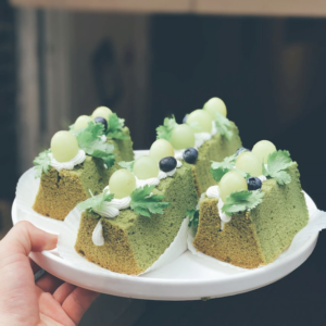 pdt_sliced_coriander_infrontofdoor